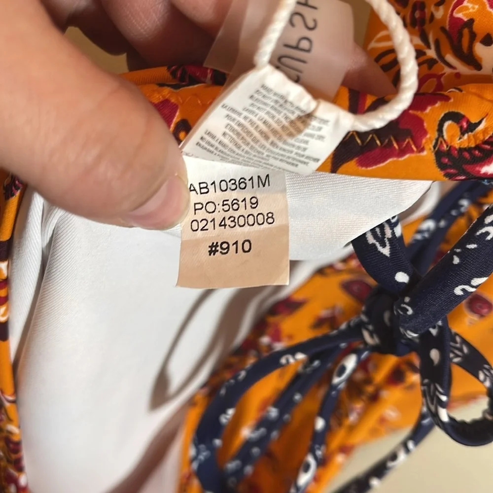 CUPSHE Light Up The Night Print One-Piece Swimsuit size medium - Picture 7 of 9